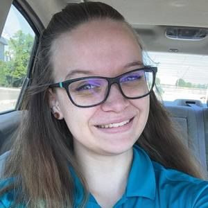 Meet your Posher, Stephenie